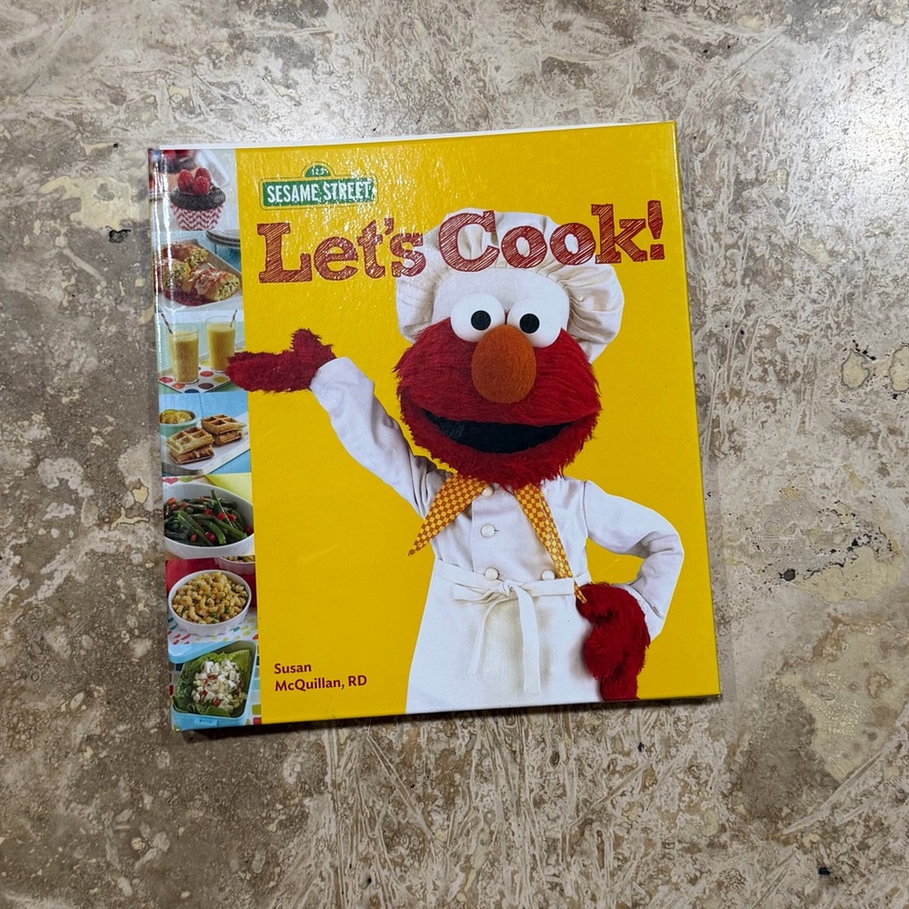 Sesame Street Colorful Cooking Adventure Book